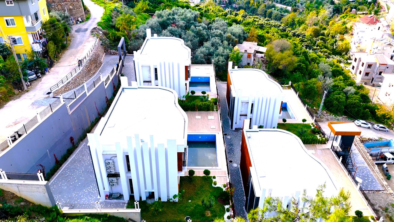 Detached Pool Villas 4+1 in Oba